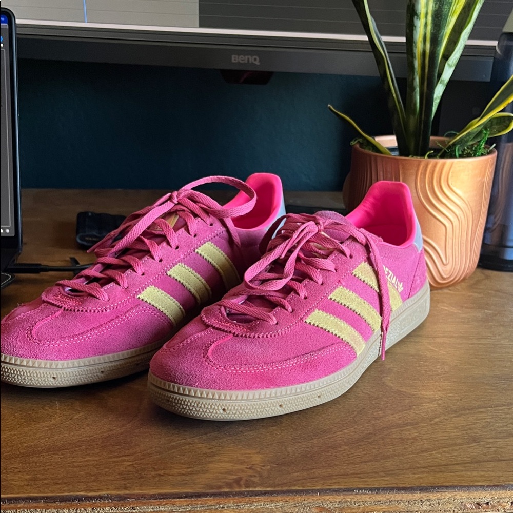 Adidas Spezial Sneakers